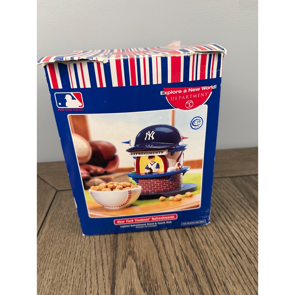 Department 56 New York Yankees Refreshments Lighted Stand Snack Dish MLB 2004